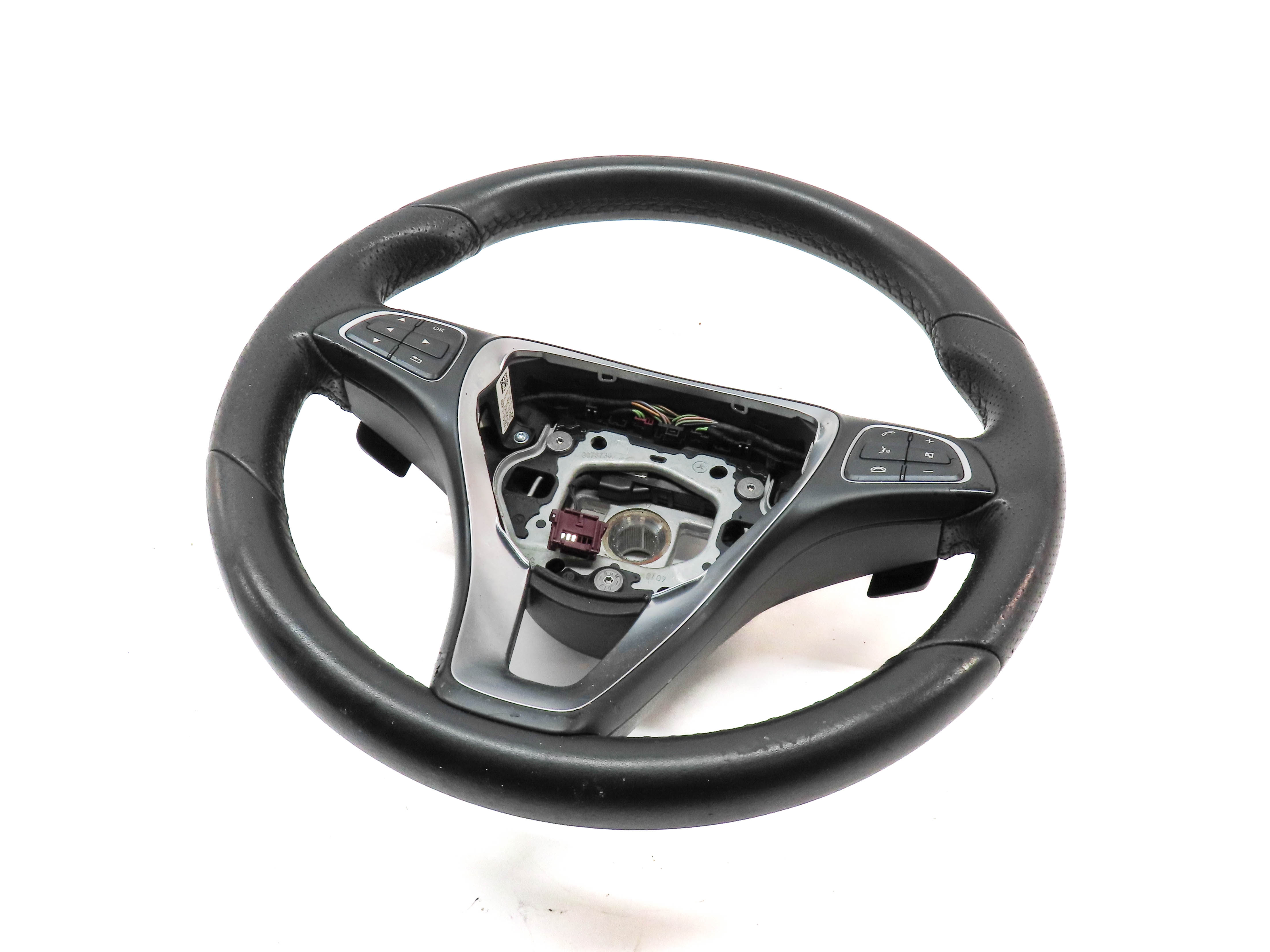 2013-2019 MERCEDES C250 C300 C350 CLA250 (C117 W204) 3-SPOKE STEERING WHEEL — exact item pictured